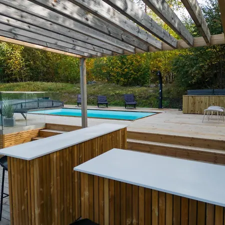 Funkisdrom With Pool By Beautiful Hvaler Vila *